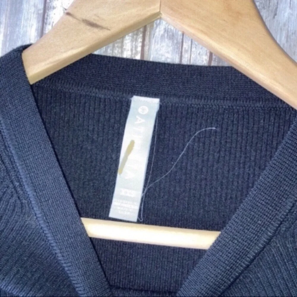Athleta Black Long Sleeve Sweater - Picture 3 of 4